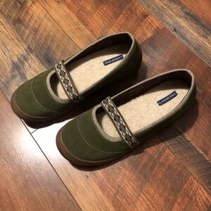 Lands End Green Suade Mary Jane flats with fur like lining , size 8.5